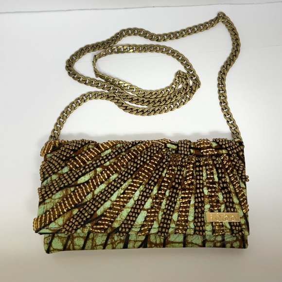 Unbranded Handbags - Beaded art deco wallet/Crossbody bag EUC
Comes w/ insert & 42”chain. No callouts